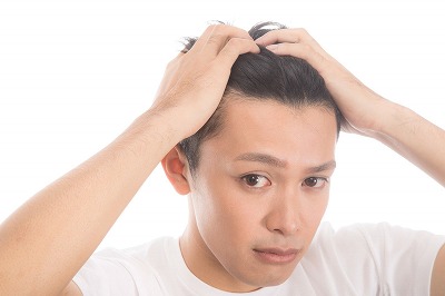 【画像】「眉カット」した男性、マジでイケメンになるwww