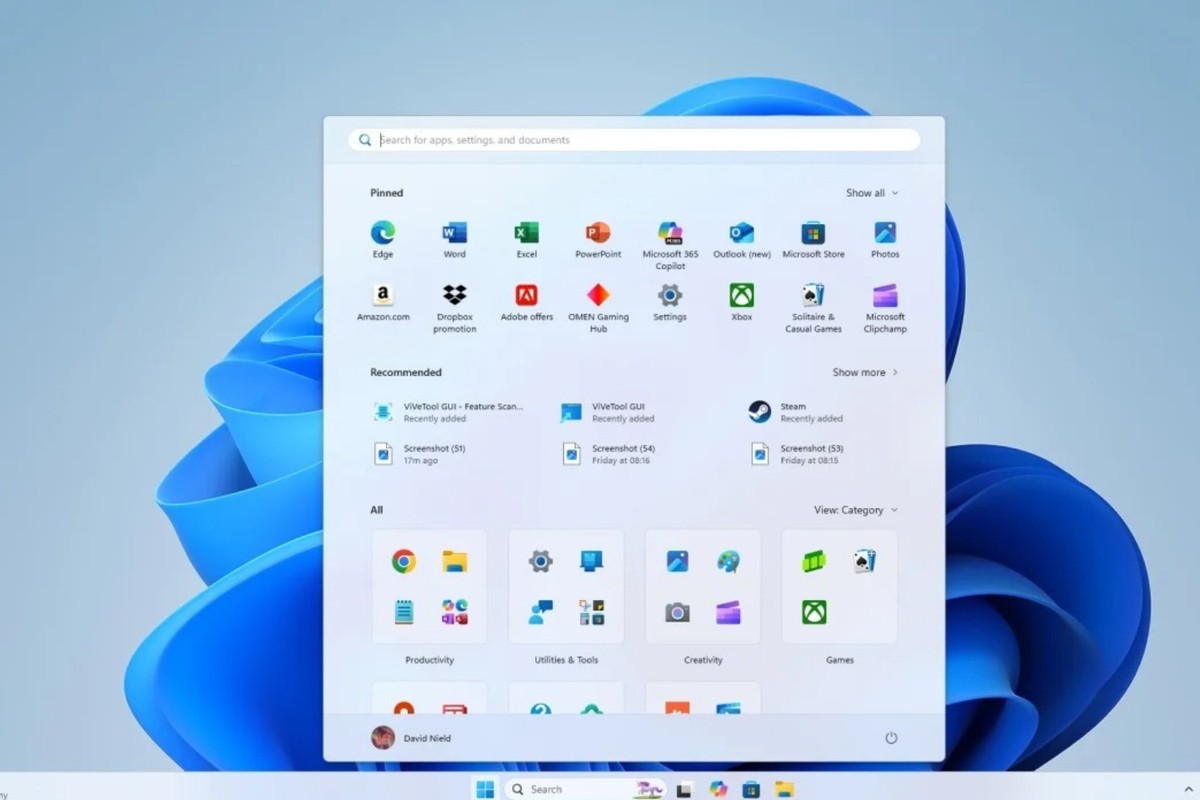 【悲報】Windows11 今回のアプデでスタートメニューがクソデカくされてしまい、戸惑う人が続出している件