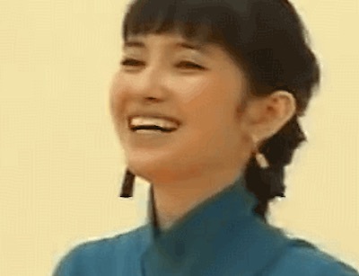 【乳揺れGIF】 市川紗椰さん、どうしてもお●ぱいが目立ってしまう！