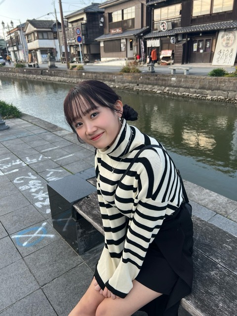 【画像】クソ胸デカJKグラドル、発見されるwww