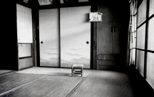 【胸糞】お父さん、実の娘(16歳と14歳)をレ○プし孕ませ懲役17年…