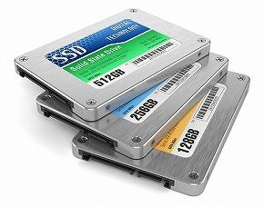 「2.5インチSATAのSSD」がバ〇売れ、生成AIブームでRAID接続台数制限のあるM.2 SSDの需要減少