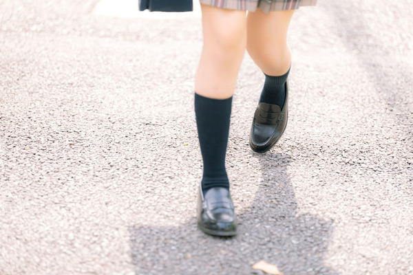 【画像】女子中学生(13)、スタイルが良すぎるwww