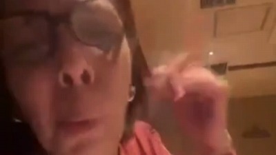 【動画】フィフィ「謝罪しろよ、(アタシのマ●コに)チ●ポ入れた河合。チ●ポッポチ●ポチ●ポチ●ポチ●ポ」