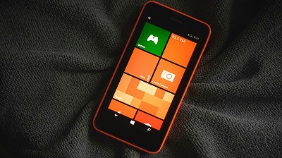 【画像】メルカリで売られてる5万スマホ、闇が深すぎるwww