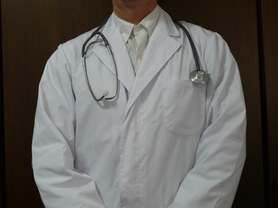 【警告】医師『男性器の大きさは”これくらい”が普通です』