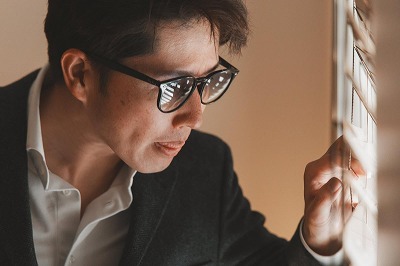 【画像】非モテチーズおじさん(40)、外見コンサルに100万突っ込んでガチで垢抜けるwww