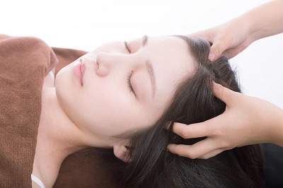 【画像】女子中学生(14)｢海外で流行ってる髪型にしてください｣美容師｢あの～手は尽くしました…｣