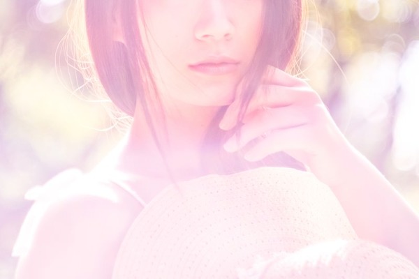 【動画】女性Tiktoker「薄着して料理して見た」→100万再生www