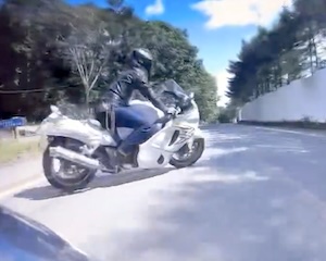 【廃車】交通事故は面倒くさい。2年以上揉めているバイク同士の事故車載。