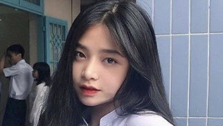 【画像】ベトナムの女子高生さん、普通にGカップはありそう