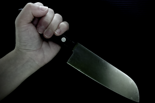 【フェミ悲報】性的サービスの女、強盗をﾀﾋ亡させ懲役4年　裁判長「過剰防衛」