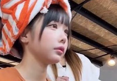 【画像】あのちゃんの乳、めちゃくちゃデカくなってるやんけ！