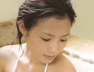 【画像】安倍なつみさん、全力でシコらせに来てしまう！！！