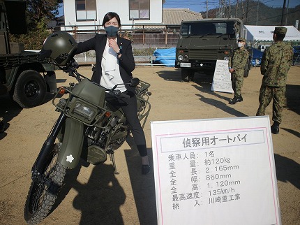 【悲報】小野田紀美「デマ動画に気をつけて！私はバイクも免許も持ってません！」愛国者「何のバイク乗ってるんですか？」