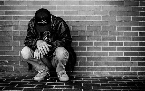 【悲報】伊藤園、ガチで逝くwww　　純利益93%減