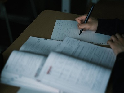 中学生「N高に通いたいから230万円支援して下さい・・・」