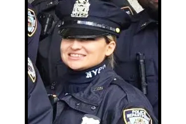 【画像】新米女性警察官のあられもない姿、ネットに出回るwww