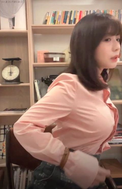 【画像】長濱ねるのお胸揉みてえええええ