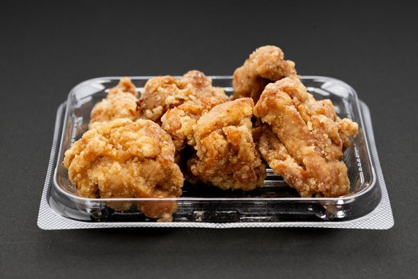 妻「からあげは手抜きって言った男の人が炎上したんだって…」夫「えっからあげは手抜きやろｗｗ」→！