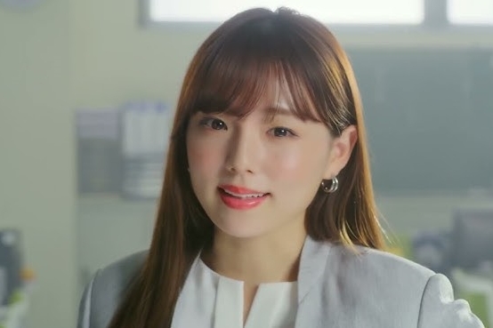 【悲報】篠崎愛さん、変わり果てた姿で発見される【Pickup】