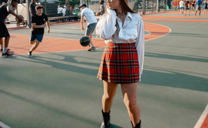 【画像】JK「私のデカイケツどうですか？」