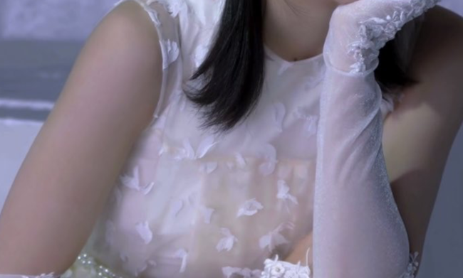 【画像】天才てれびくんの中学生女子、衣服がパツパツwww