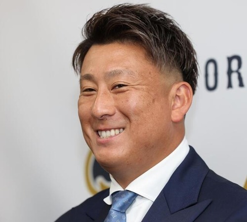 【やっす】 オリックス・杉本裕太郎(34)、7700万円で白旗更改「すごいつらかった」
