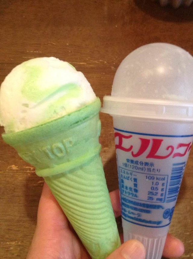 【画像】懐かしすぎて泣けるアイス貼ってけｗｗｗ