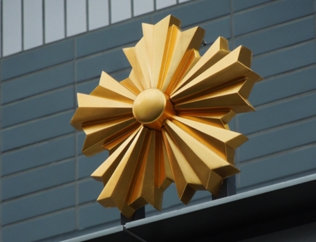 47歳男「今日は俺の奢りだ！他のお客さんも遠慮なく飲んでくれ」→無一文の為、逮捕…