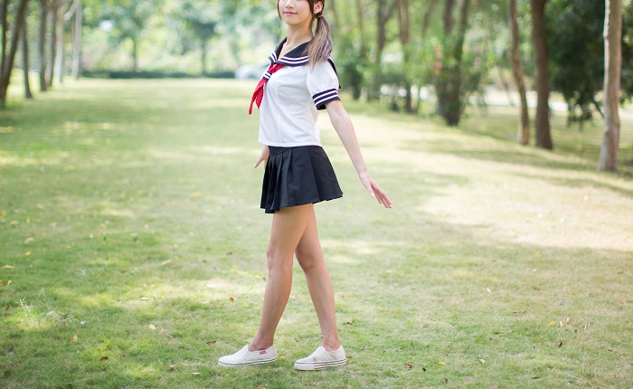 【動画】このブスからお○ぱいとってもお前らいける？