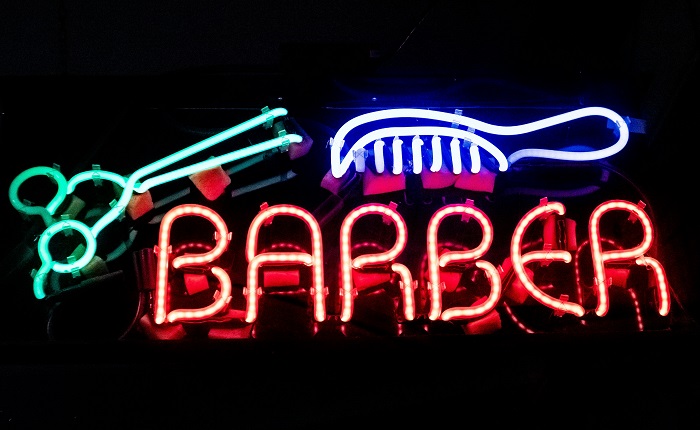 【画像】床屋さん、スケベ過ぎるwww