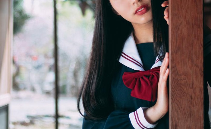 【画像】最近JKさん、スカートが短すぎてパンティ見えてしまうｗｗｗ