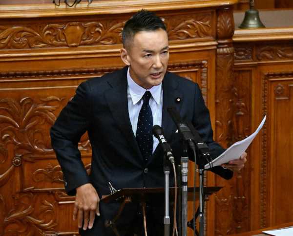 山本太郎「病気なので辞職します…」週刊新潮「でも解散報道中にスリランカでサーフィンしてたよね？」⇒山本太郎怒りの回答拒否