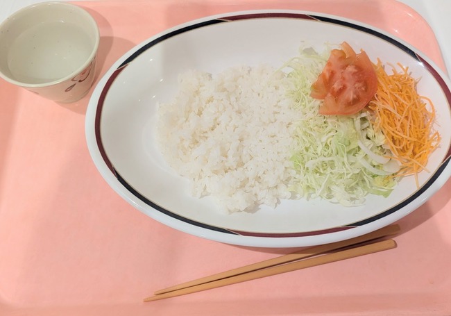 【画像】京大の学食、思ってたよりショボい