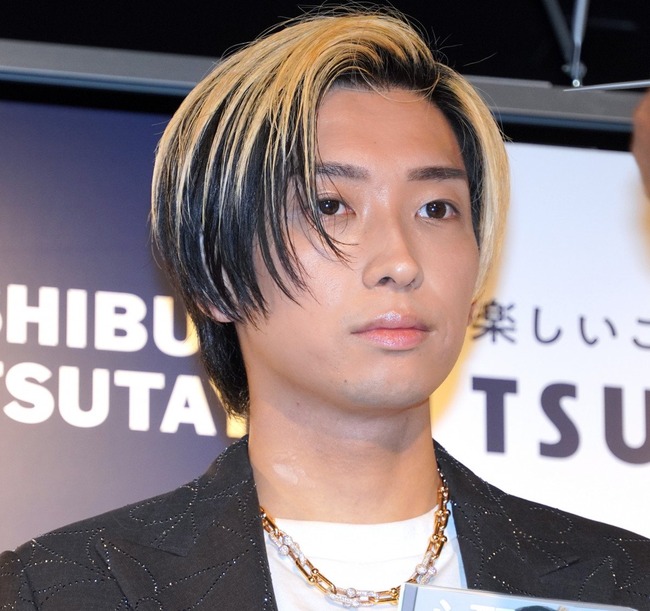 【動画】ヒカル、階段から転落www