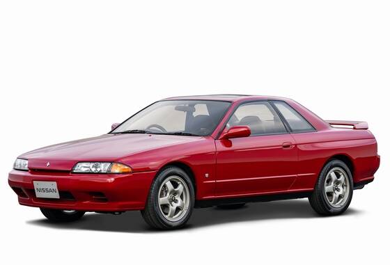 【悲報】俺のスカイライン、追突されて全損になったが賠償額たった50万円www