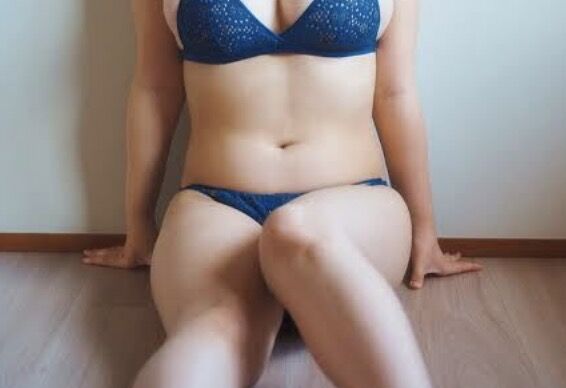 【朗報】国民的女性シンガーソングライター、セッ■スデビュー