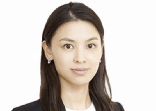 ゴールドマン◯ックスの女性、美人すぎるwww