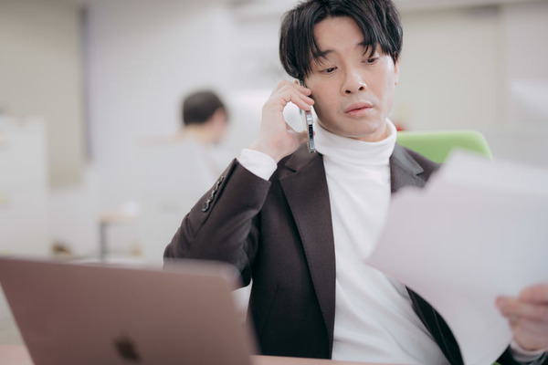 【呆然】取引先専務「Aを20個注文する」ぼく「いつも1～2個しか使わないけど本当に20であってる？」取専「あってる」⇒結果！