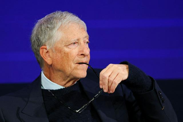 【悲報】謝罪会見で明かしたビル・ゲイツ氏の過去の誤り