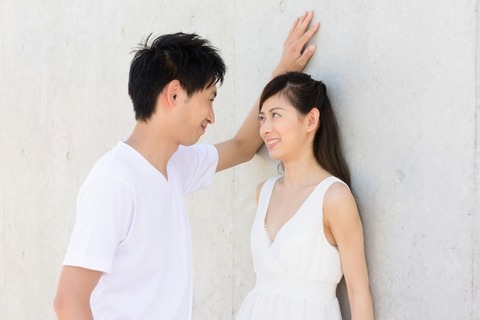 ワイ「あっ、一応東大出身ッス。」女さん「え〜すっごい！お仕事は何されてるんですか？」ワイ「････」⇒！