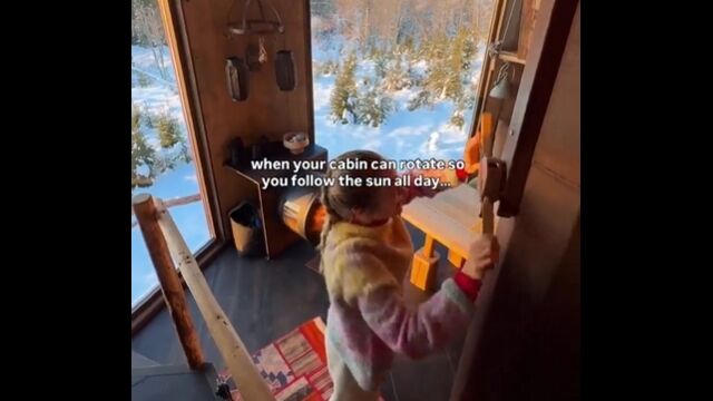 とても良い。ハンドル回すと小屋全体が回転するタイプのツリーハウス