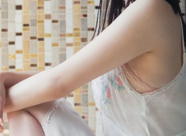 フィギュアスケートの中井亜美とかいう色白ムチムチ巨乳、シコい