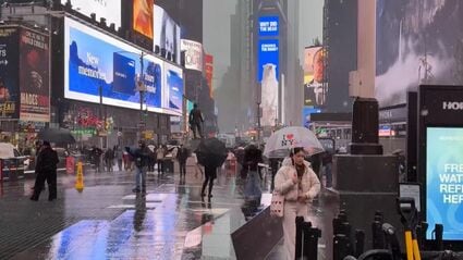 ま？ニューヨークの猛吹雪やばすぎて非常事態宣言なったって？