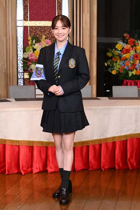 【画像あり】38歳のJK、バズるwww