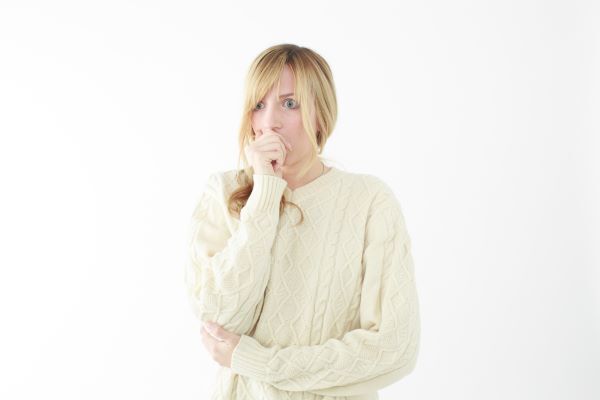 【画像】女性声優さん、始球式でとんでもないケツを見せつけるwww