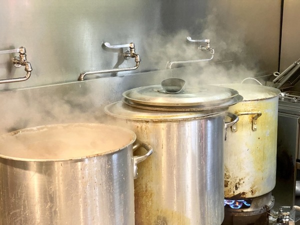 ラーメン屋「スープ無くなり次第終了！」俺「あーはいお前の店行かないわ！」→結果www