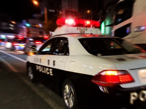 警官「夜分すいませーん、今。何されてる所ですか？」ワイ「帰宅してるところです」⇒結果！