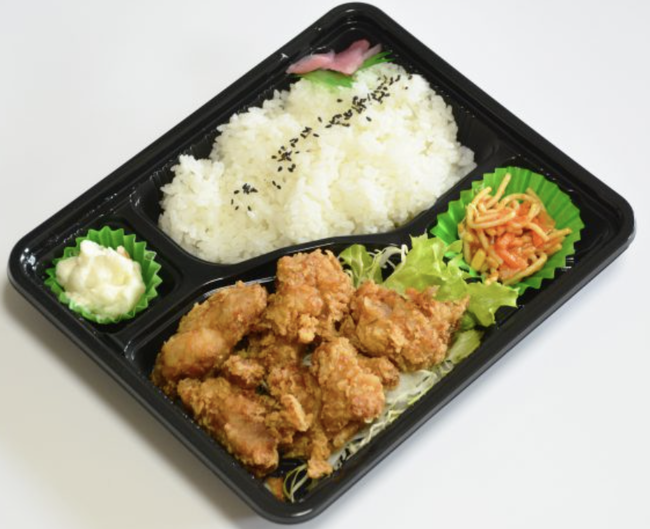 【画像】日本の弁当、ガチでここまで貧しい